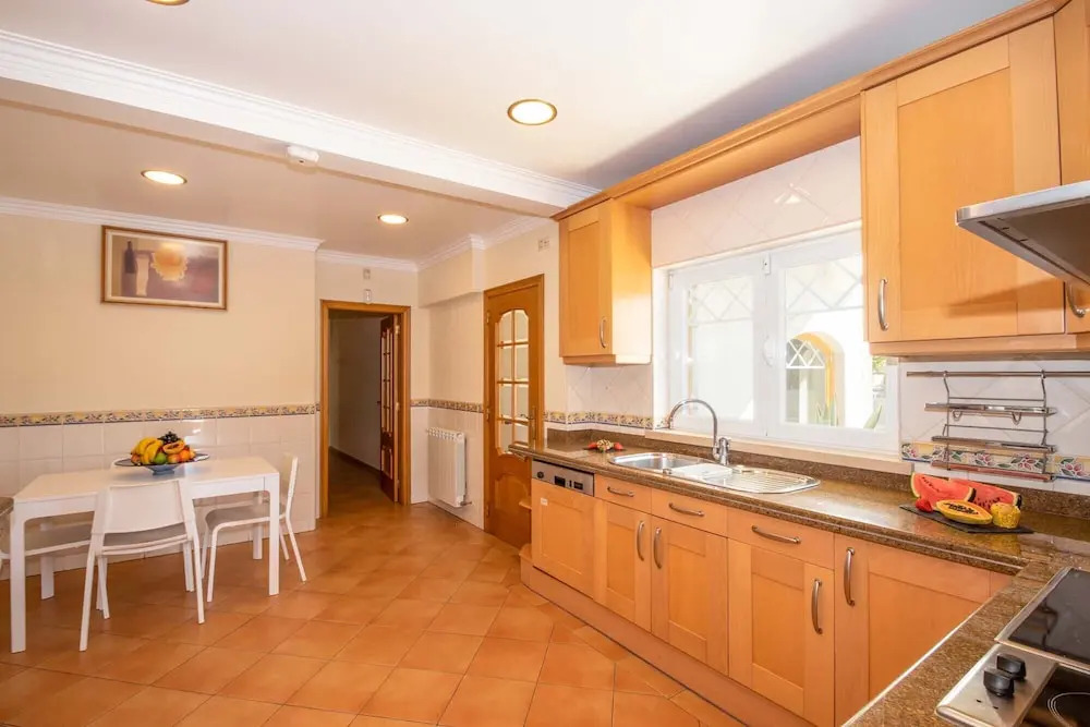 Villa Samoa - Moradia com piscina aquecível e BBQ em Albufeira