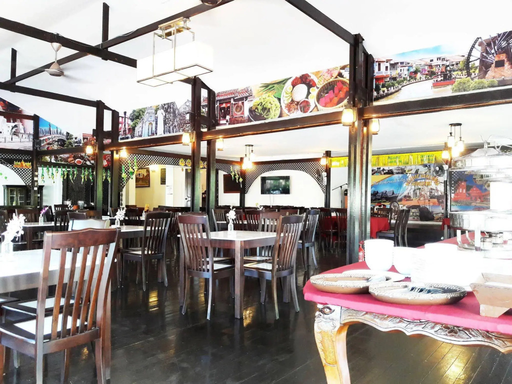 Shah's Beach Resort