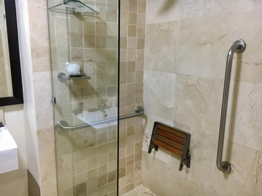 Belaire Suites Hotel