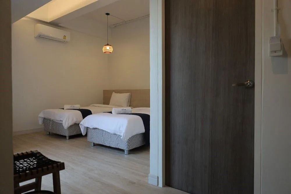 Pakchong Center Poshtel