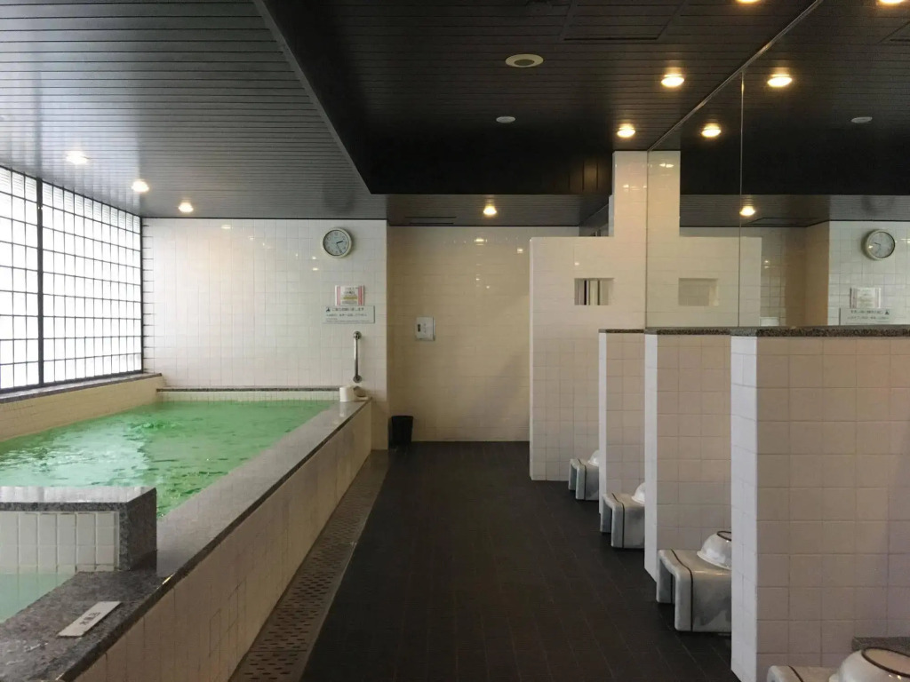First Cabin Midosuji Namba
