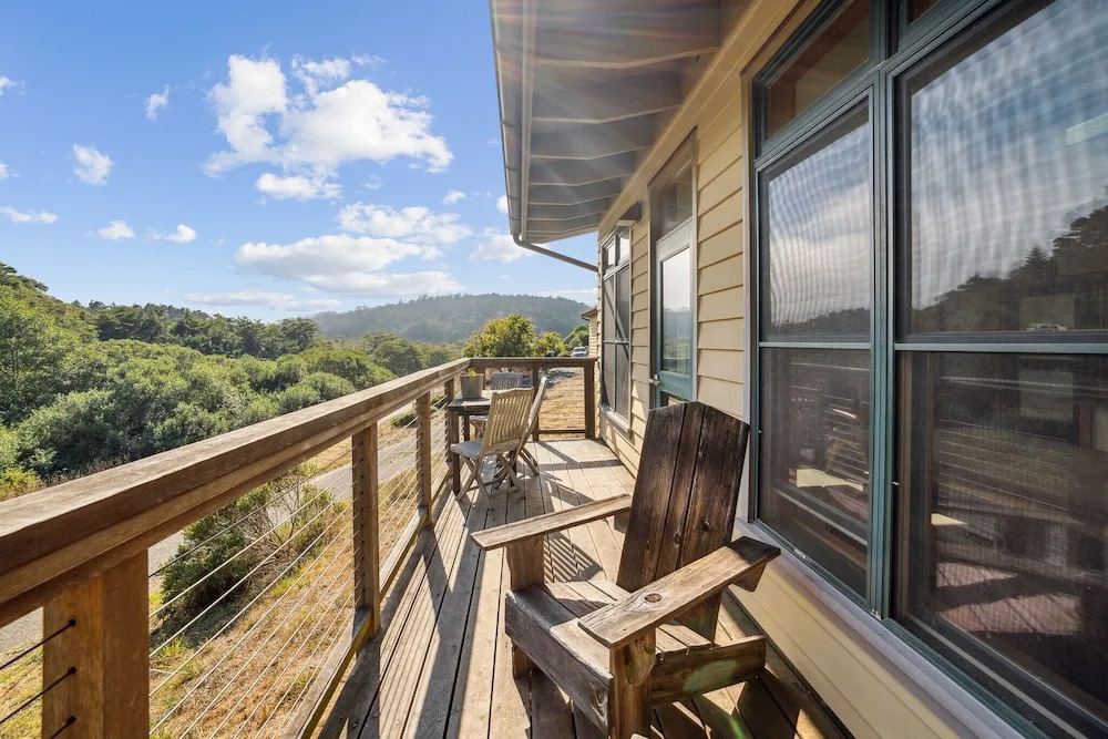 Limantour Lodge