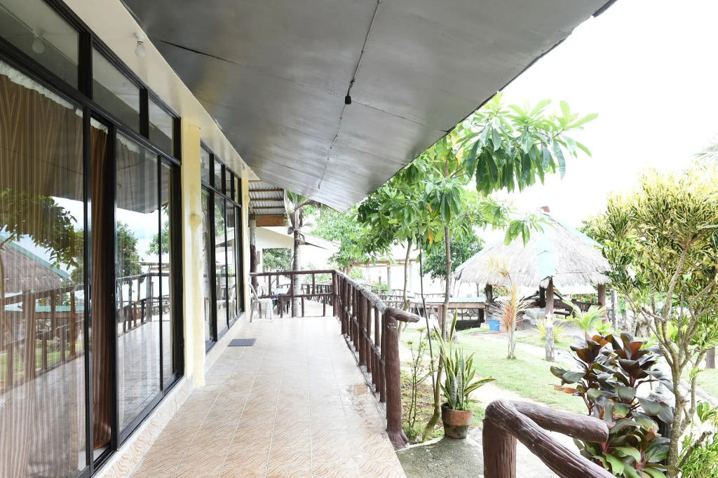 Bano Beach Resort