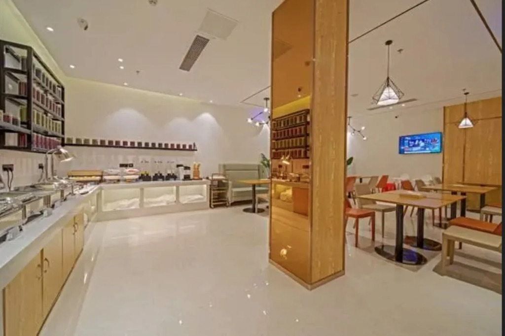 City Comfort Inn (Zhaoqing Sihui Times Square)