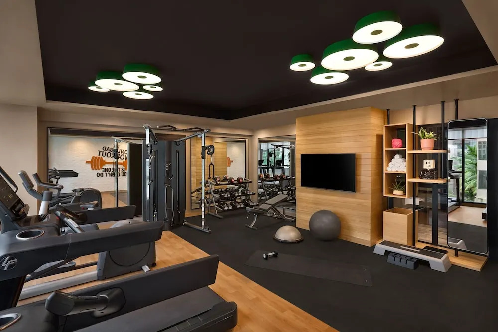 Moxy Mumbai Andheri West