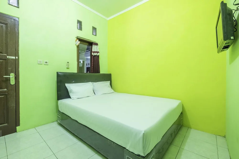 Spot On 1708 Homestay Anyelir Syariah