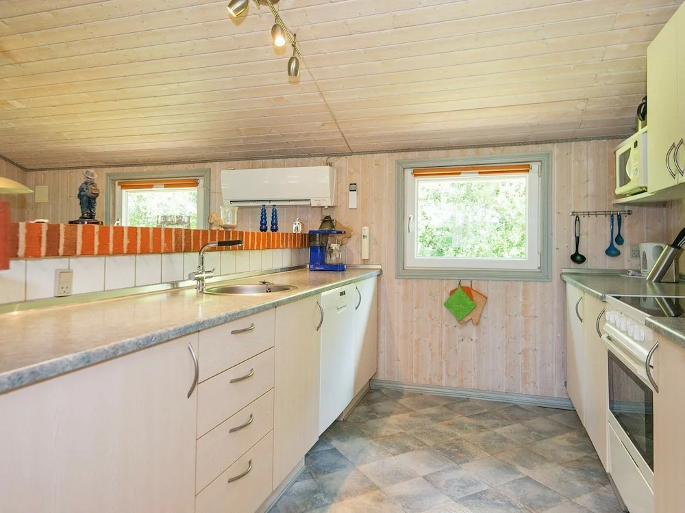 Appealing Holiday Home in Hemmet With Terrace