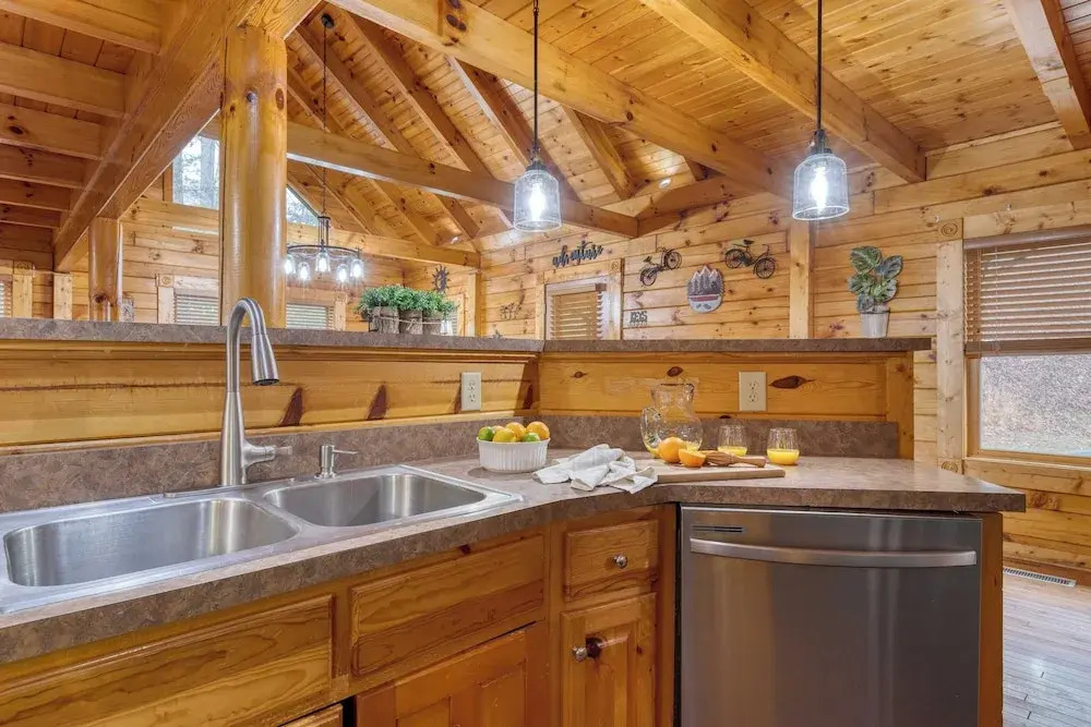 The Big Easy by Avantstay Hot Tub, Game Room, Spacious Deck Premier Location
