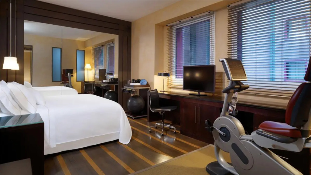 Отель The Westin Palace, Milan