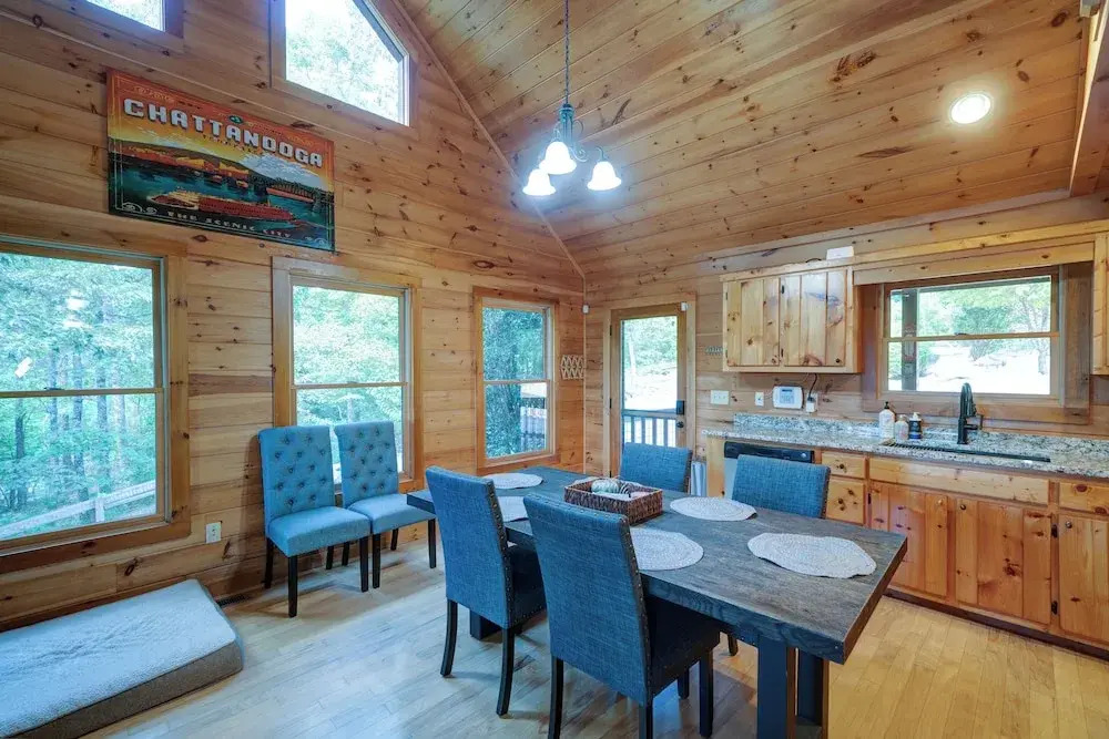 Mountain Haven in the Woods