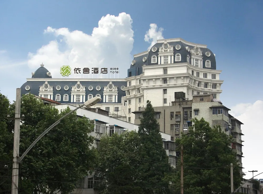 ZongGuan Branch EESIR Hotel