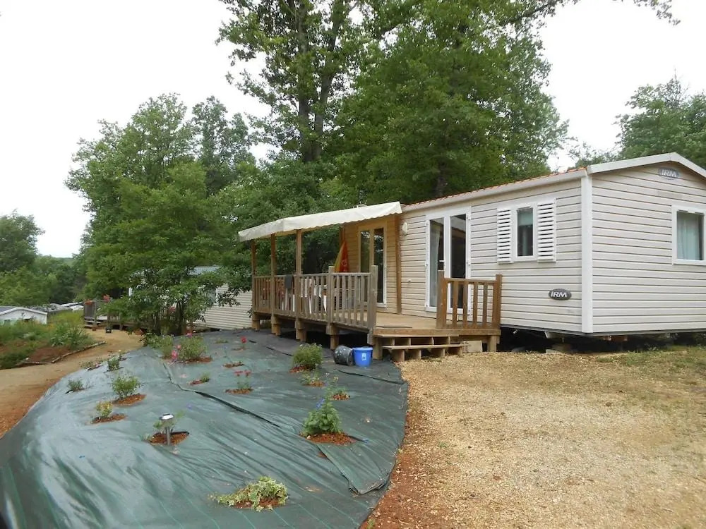 Camping des Bastides