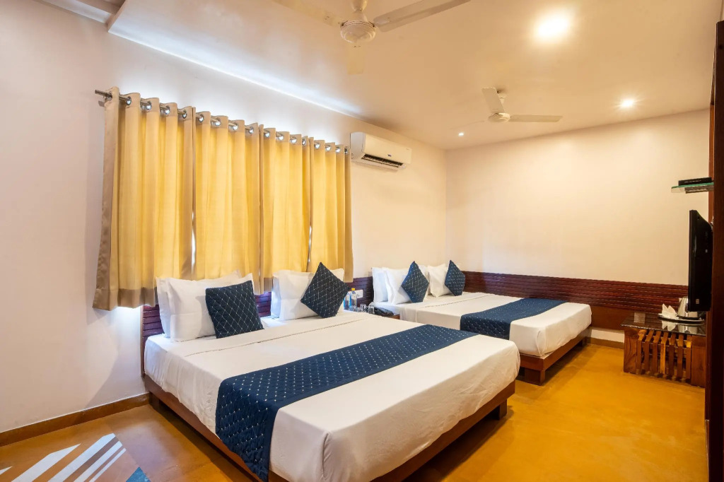 Uddhav Vilas A Family Hotel