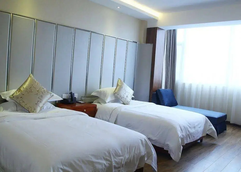 Huangguan Hotel
