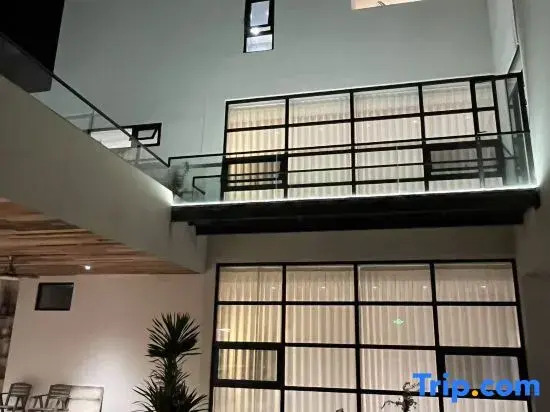 Limu Elegant House · Life Light Luxury Design Resort Guesthouse (Gejiu Shadian Grand Mosque Branch)