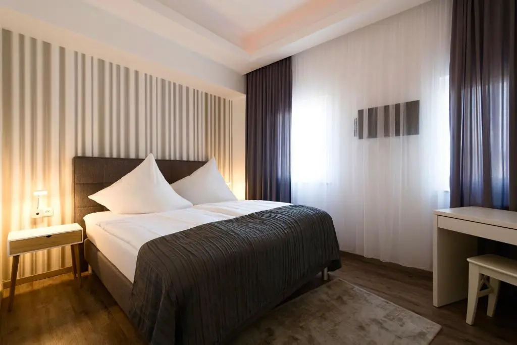 Tor Hotel