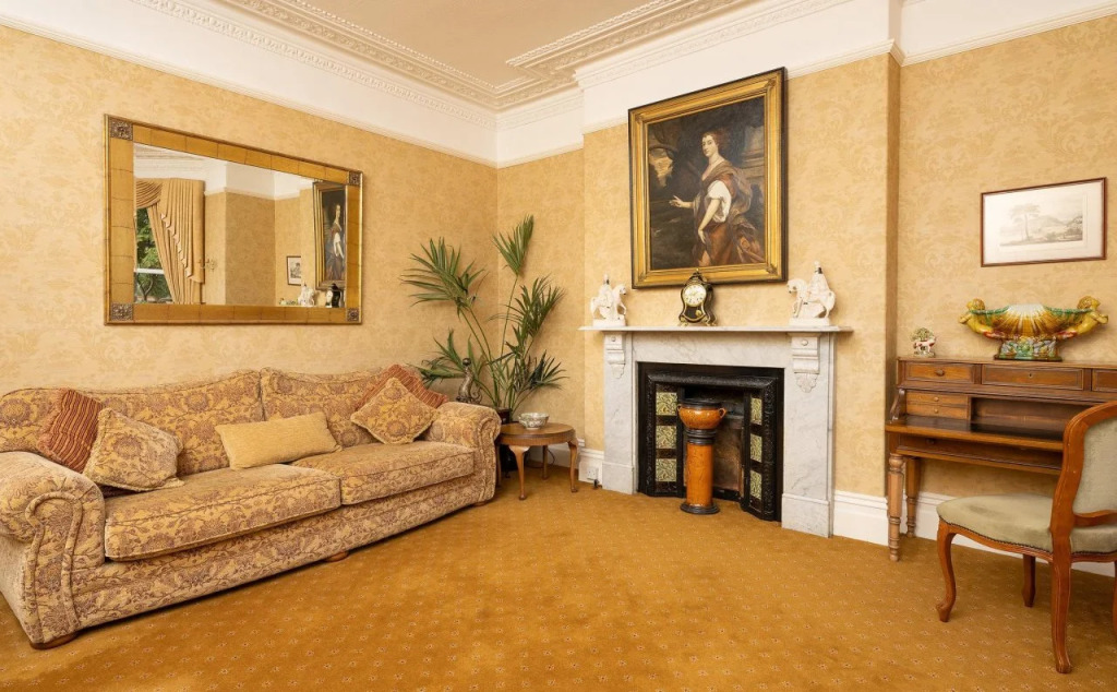 Summerhill Hotel