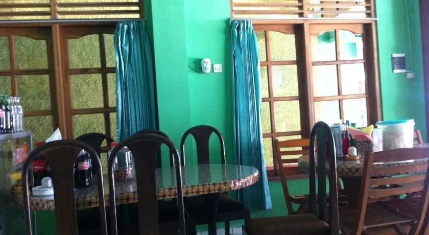 Penginapan Arita