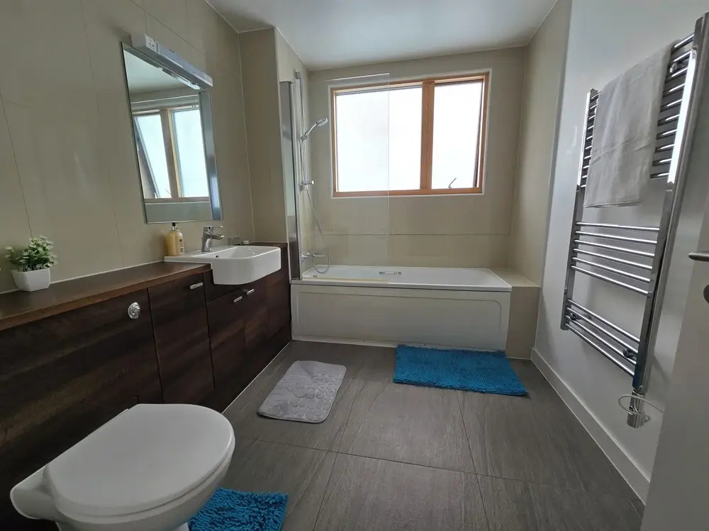 Retreat Private Rooftop 3 Bedroom Apartment