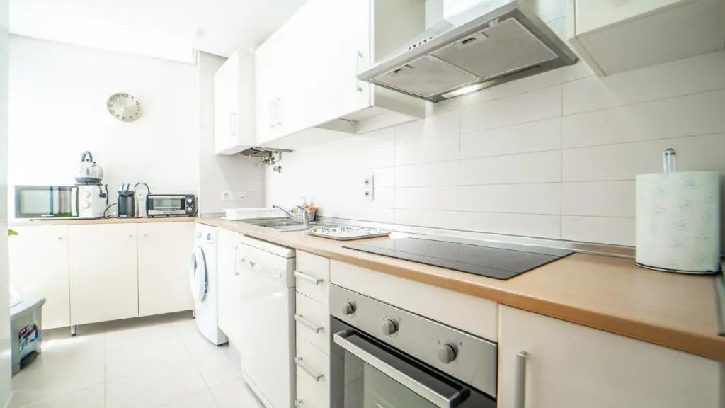 Lovely 2 Bedroom Apartment - AA811LT