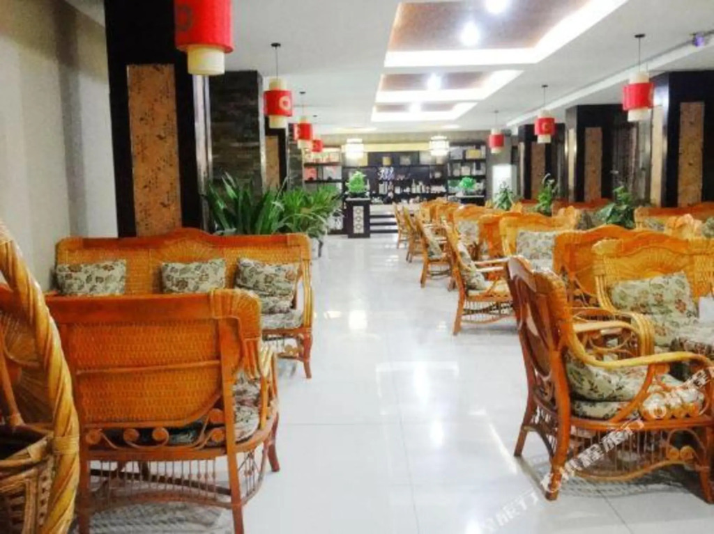 Meishan Fu Traders Hotel four