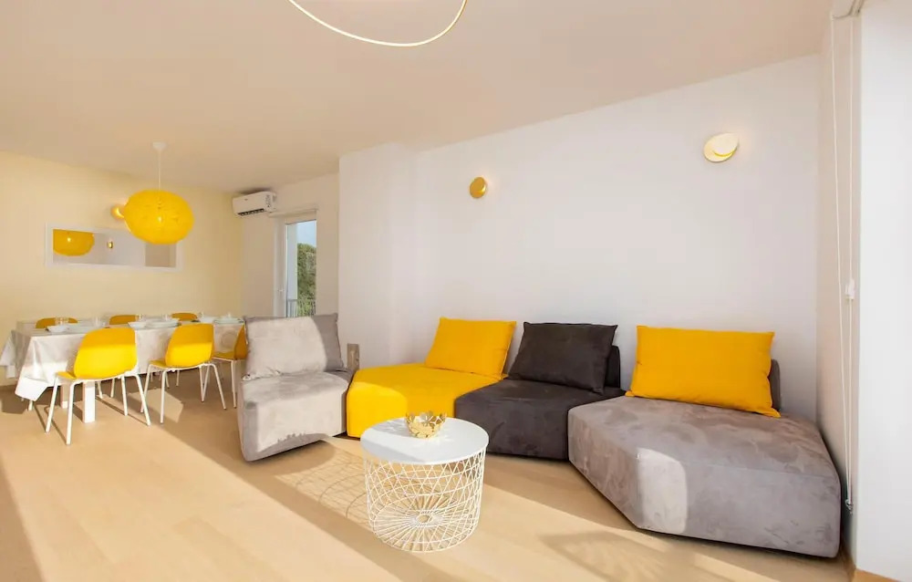 Awesome Home In Punat