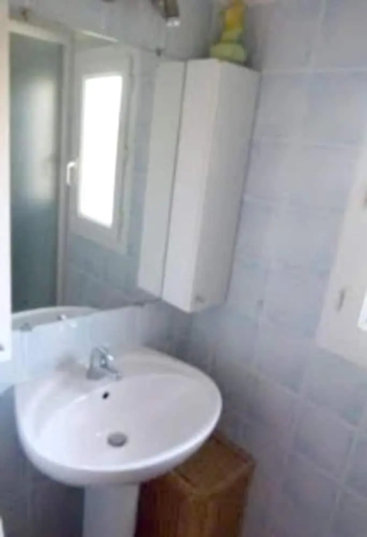 House with 3 Bedrooms in Sainte-Maxime, with Wonderful Mountain View, Enclosed Garden And Wifi - 200 M From the Beach