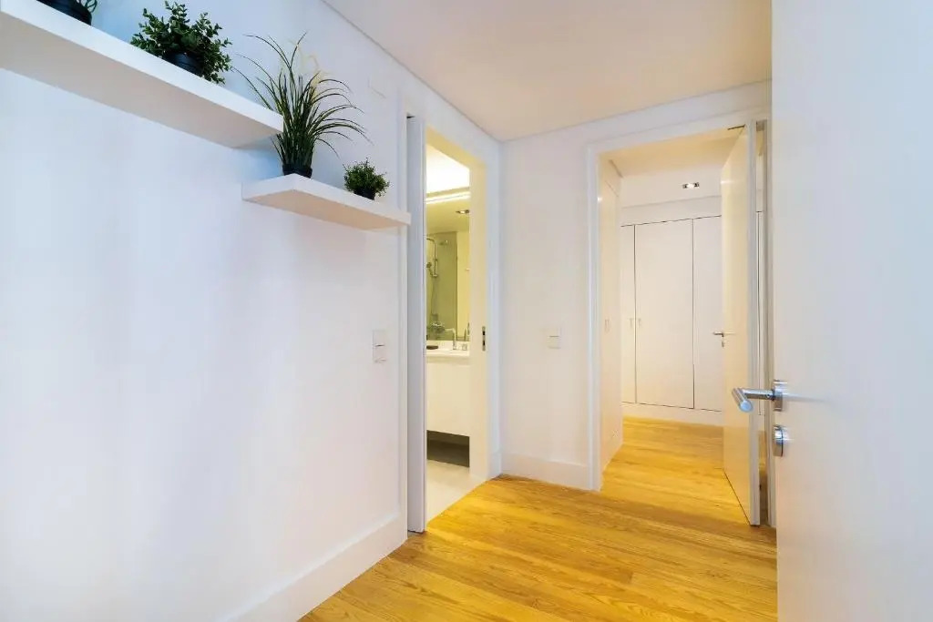 Stunning 2BDR Apartment in Chiado by LovelyStay