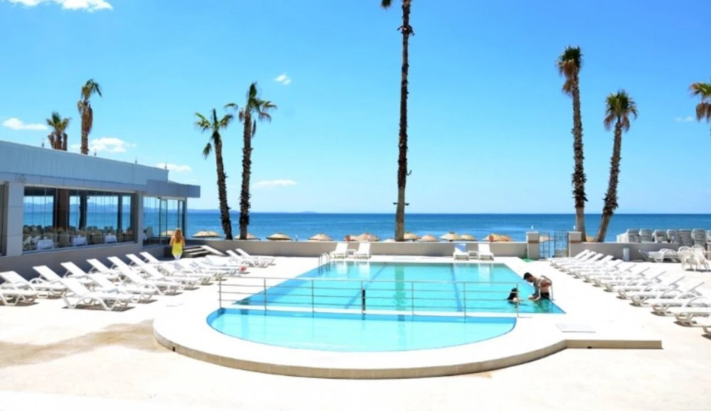 Oge 2000 Hotel