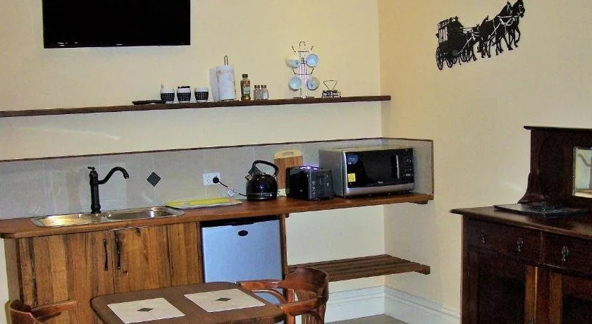 RJ's Bed & Breakfast