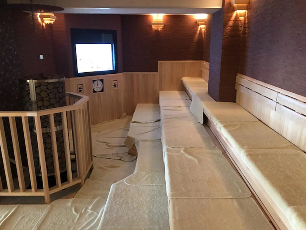 Kawaramachi Gion Onsen Golden Time Takamatsu