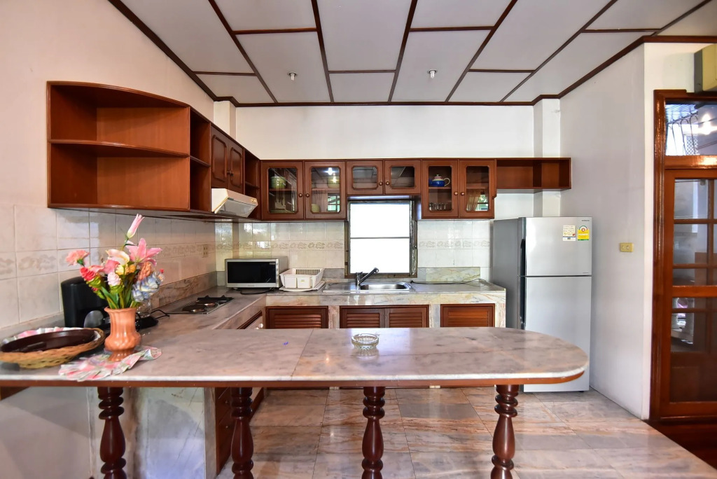 Nong Apartment Pattaya - Adults Only