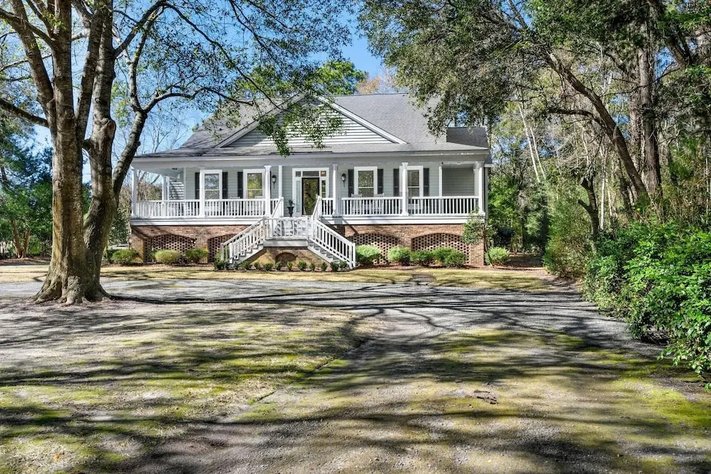 Serene Golf Course Retreat Nestled In The Heart Of Debordieu 3 Bedroom Home by Peace Vacations