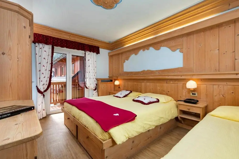 Hotel Aurora