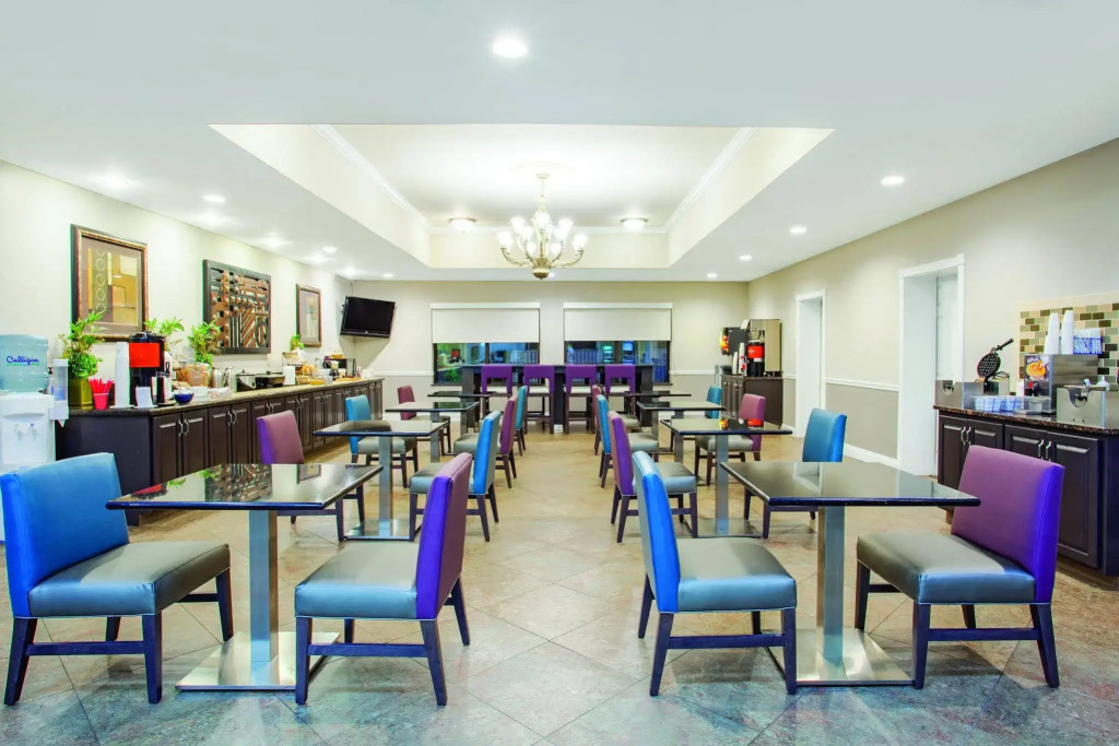 Four Points by Sheraton Wakefield Boston Hotel & Conference Center
