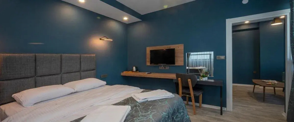 Hazal Otel