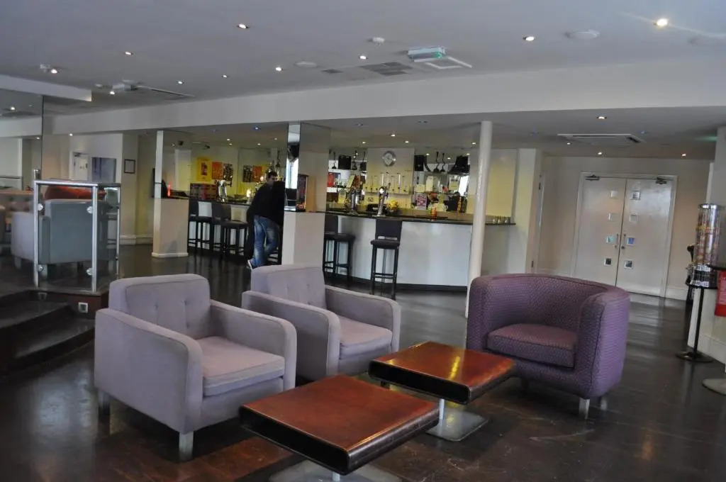 Best Western The Plough Hotel