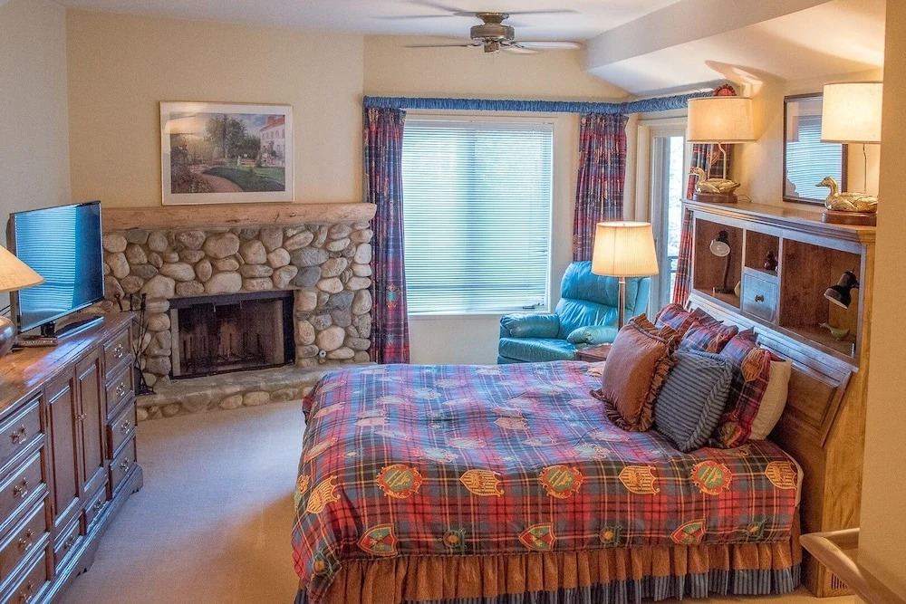 Summit 2807 - 3 Br Condo