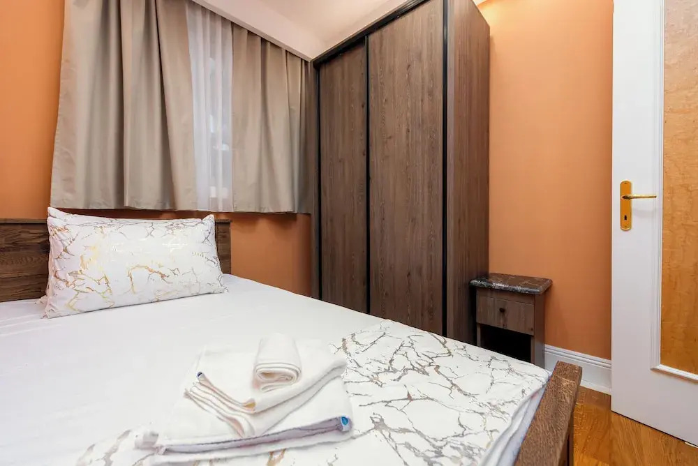 Exclusive Chateau Dabo Luxury Pool Apartments, Novalja