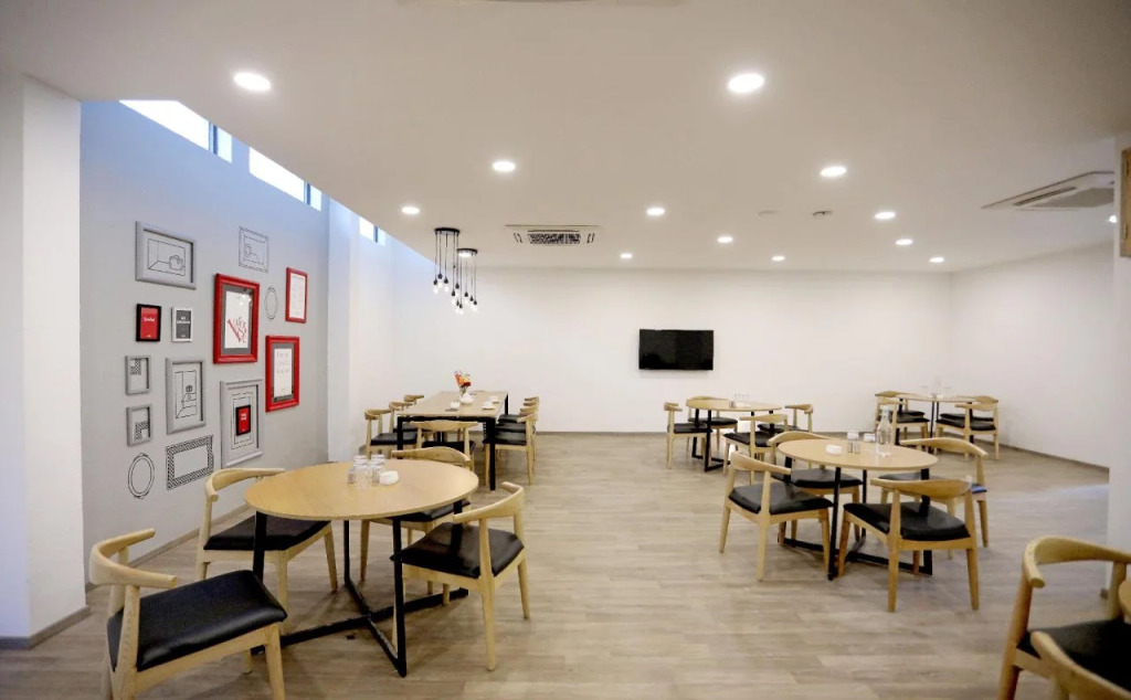 Tiara Gold by OYO Rooms