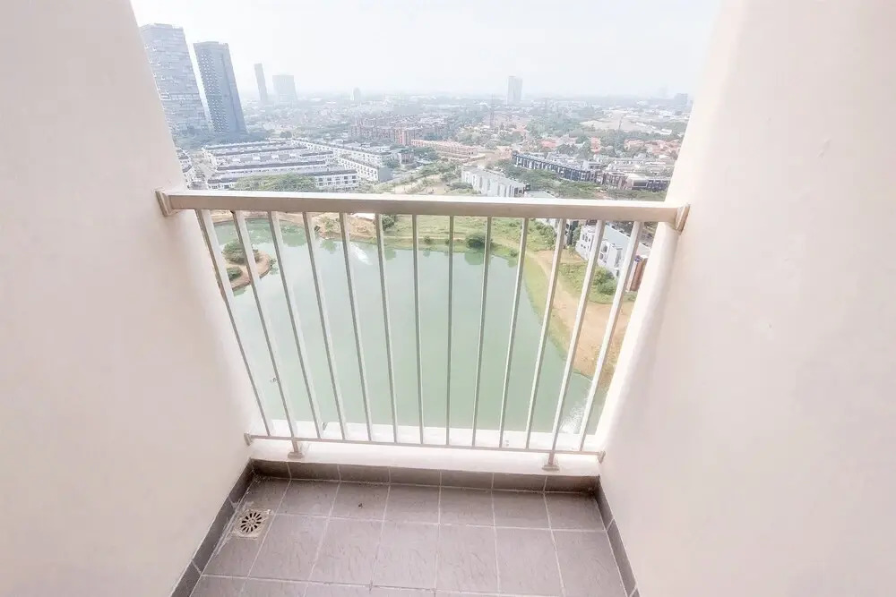 Comfortable And Elegant Studio At Pacific Garden Apartment