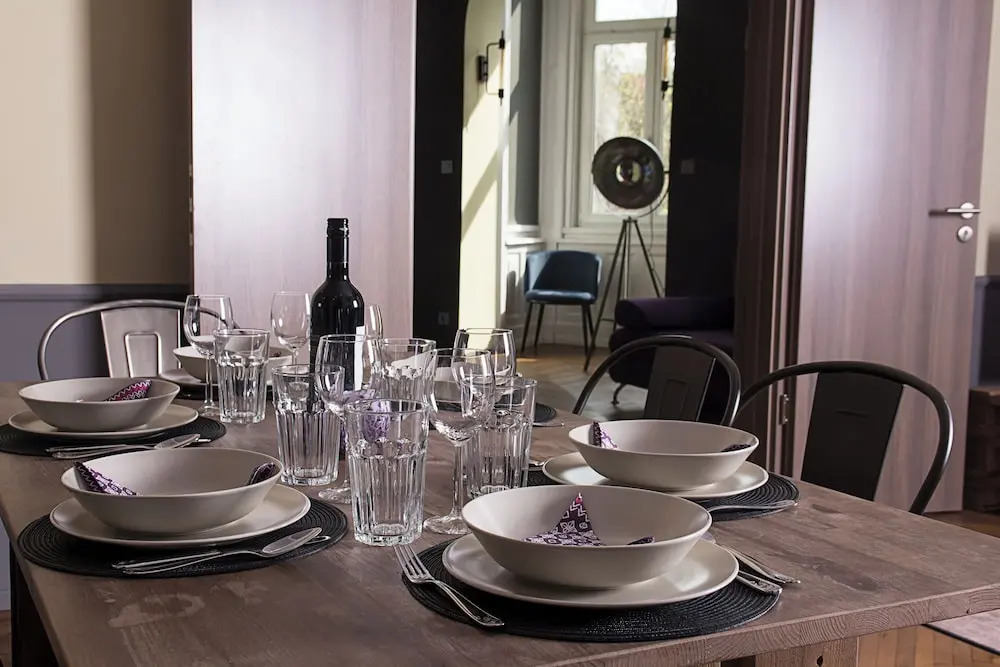 New - Walnuttree Double 12 Person Apartment Central in Budapest - Hungary