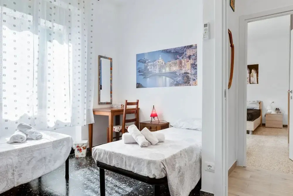 Railway Station Huge & Luminous Apartment x8