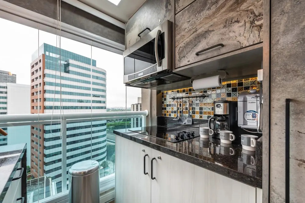Summit Pinheiros by Bstay