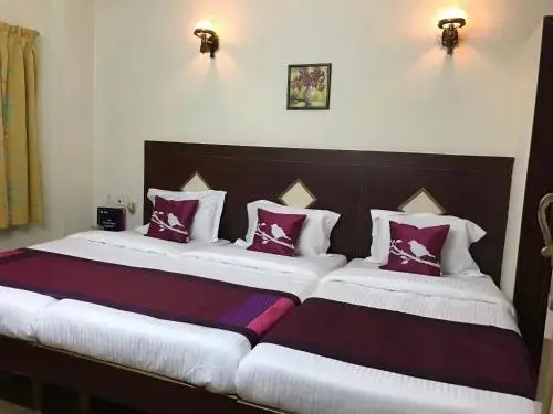 AKG Lodge