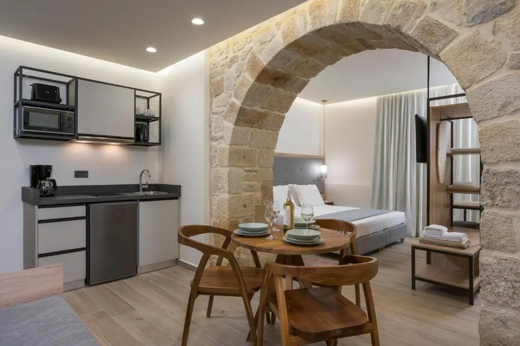 Casa DIrene Deluxe Hotel