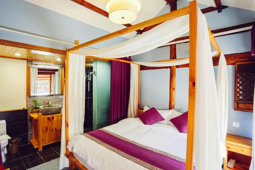 Cabin 7 Inn