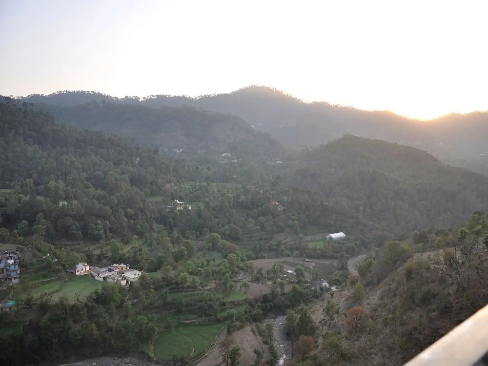 OYO 13319 Home Valley View Dharampur