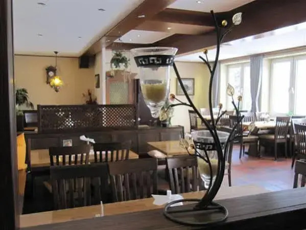Hotel BURGWALD