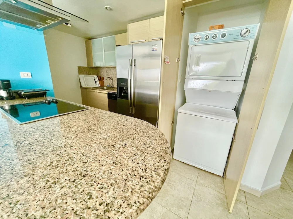 Marbella 2bedroom Beachfront Apartment